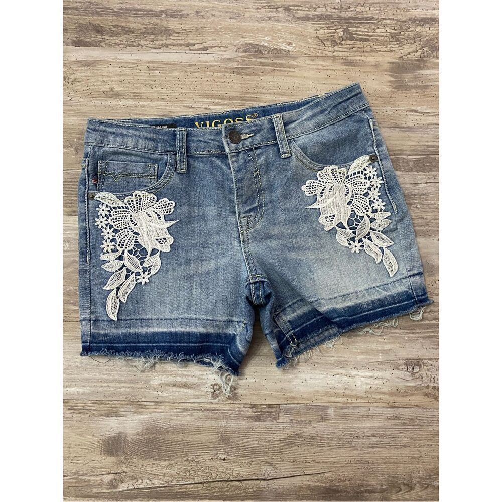 Vigoss Denim Jean Shorts Embroidered Malibu Mid Shorts Raw Hem Girls Size 14